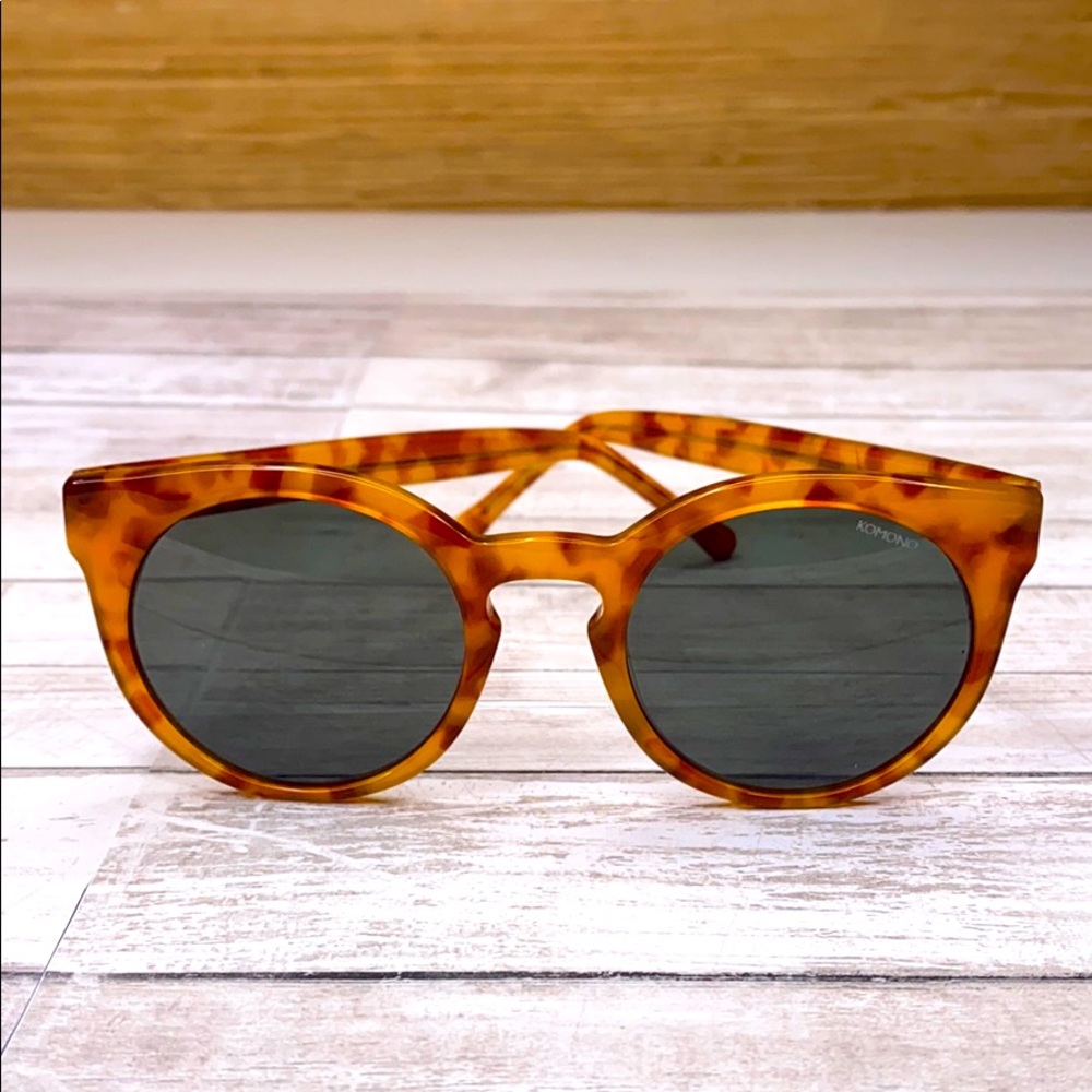 KOMONO Sunglasses Lulu tortoise cateye round brown orange - Picture 14 of 14